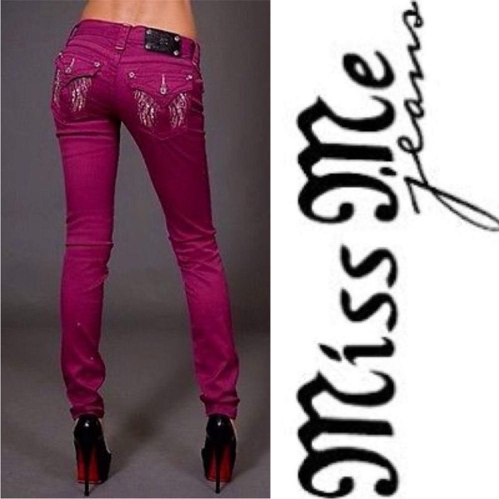 { MISS ME } 5-Pocket Low Rise Skinny Jeans pink angel wings Fuschia 29x31 inseam